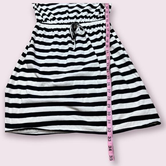 💎5/$25💎 Old Navy striped dress - Picture 5 of 5